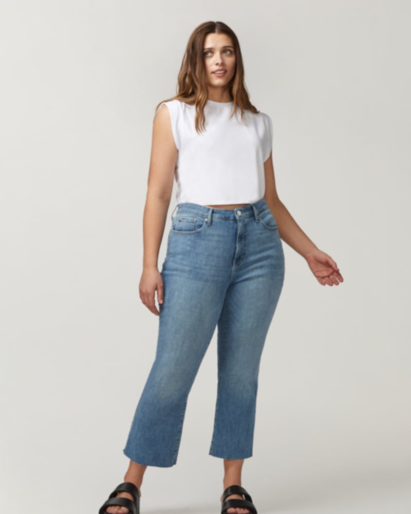 Front of a model wearing a size 14 Bessie Crop Bootcut Jean in Once by Warp + Weft. | dia_product_style_image_id:248825